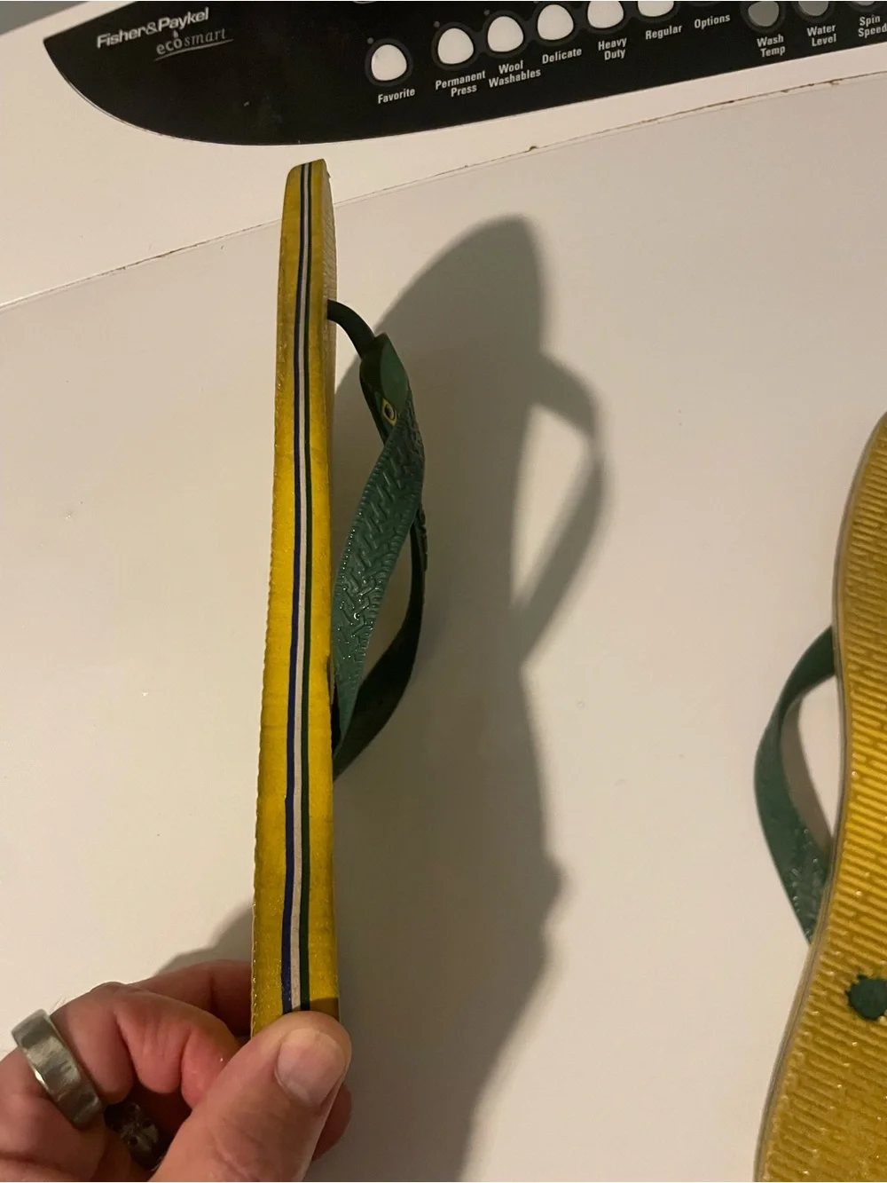 Havaianas Yellow Footbed with Green Straps Flip Flops sz9, 41-42